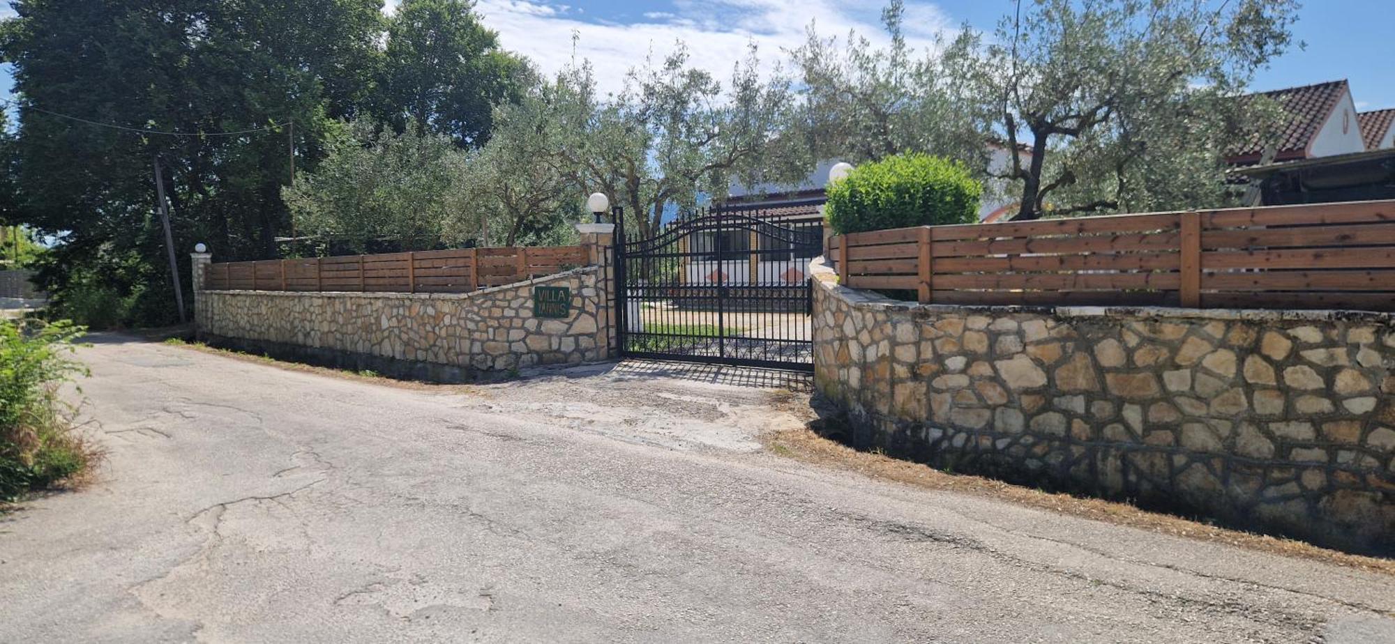 Villa Yannis 1 Рода Екстериор снимка